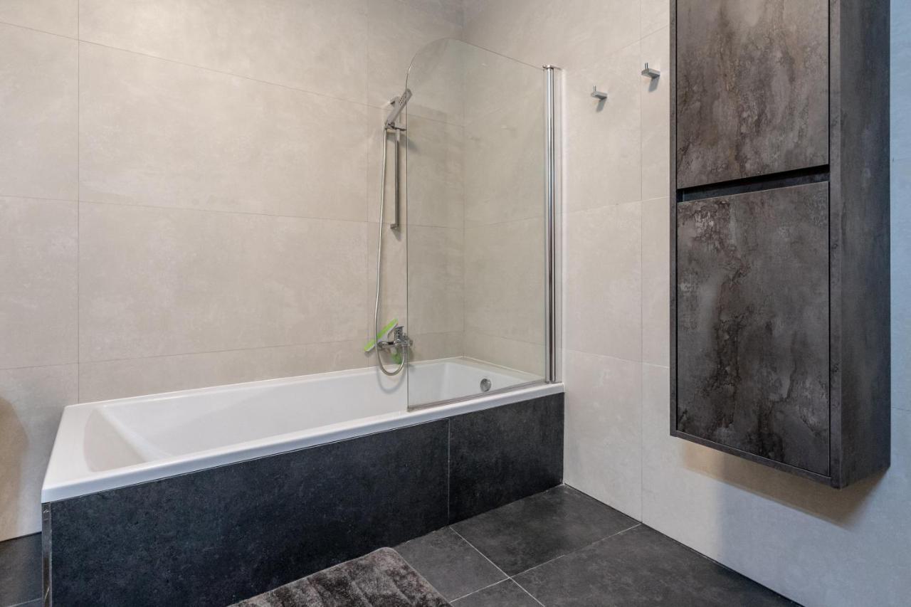 סיינט פול ביי Brand New 3Br Apartment Close To All Amenities מראה חיצוני תמונה